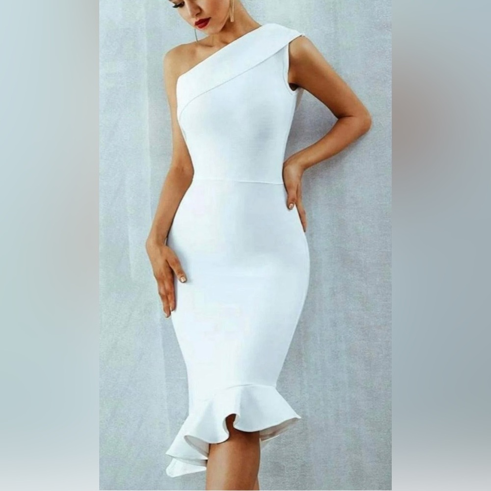 Midnight In London Off Shoulder Ruffle Bodycon Midi Dress